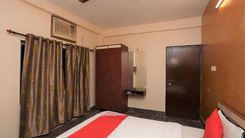 Oyo Royal Ruby Enclave Hotel Пури Екстериор снимка